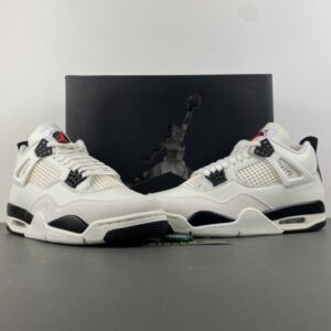 Air Jordan 4 “Flight Club”