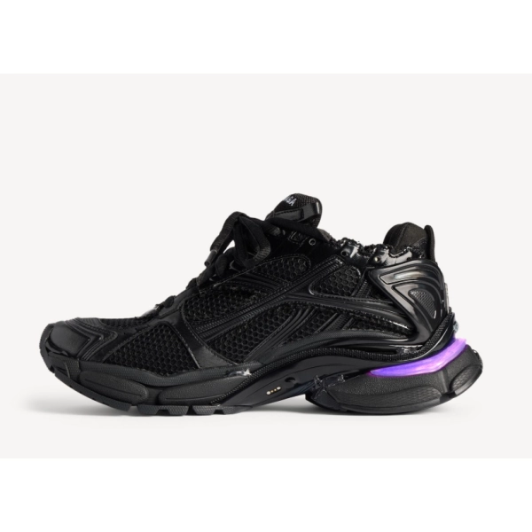 Balenciaga Runner Black in LED