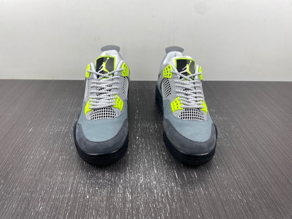 Jordan 4 Retro SE 95 Neon - Image 4