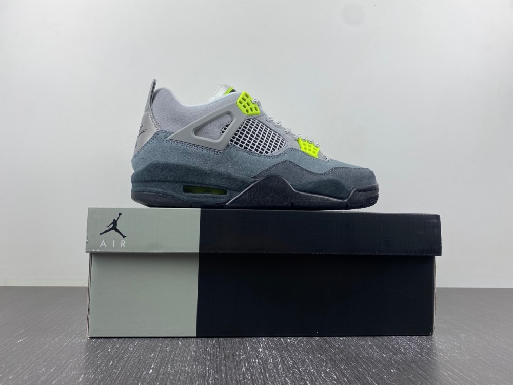 Jordan 4 Retro SE 95 Neon - Image 5