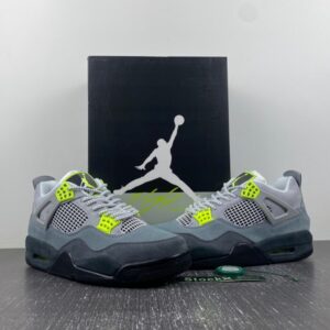 Jordan 4 Retro SE 95 Neon