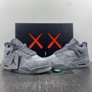 Jordan 4 Retro Kaws
