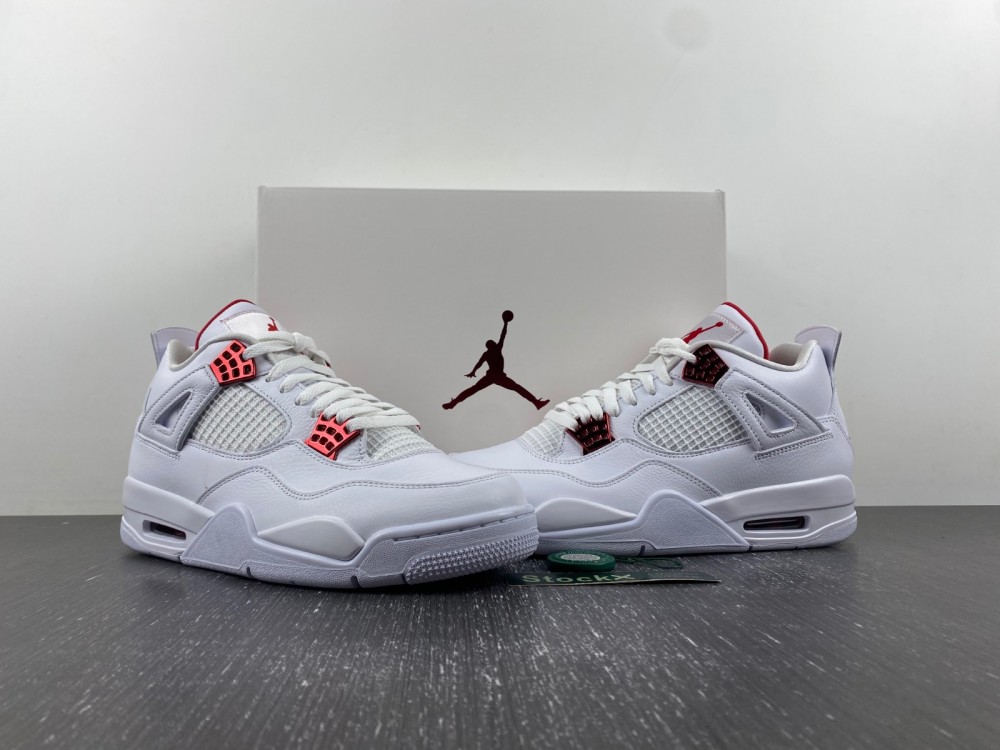 Jordan 4 Retro Metallic Red