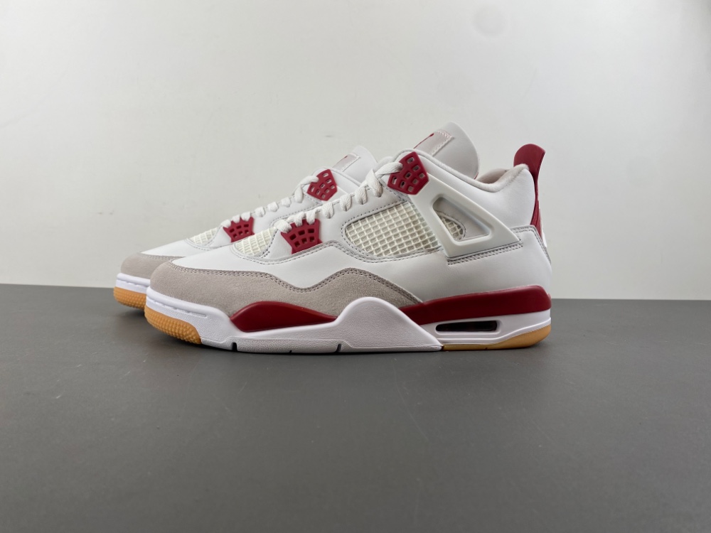 Nike SB x Air Jordan 4 Retro SP 'Varsity Red' - Image 2