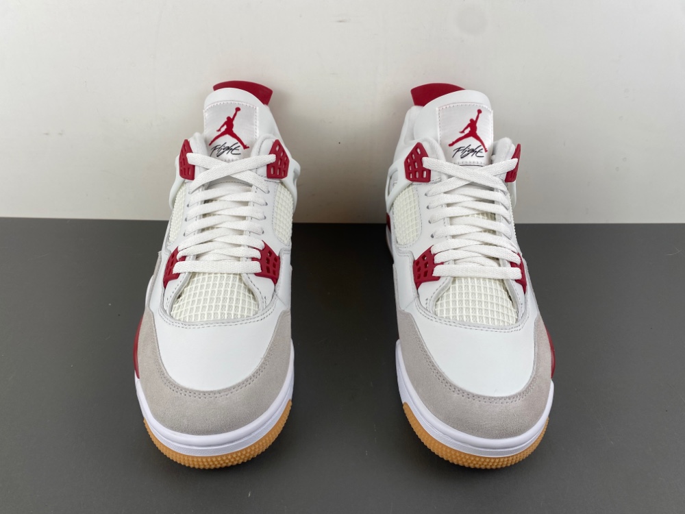 Nike SB x Air Jordan 4 Retro SP 'Varsity Red' - Image 5